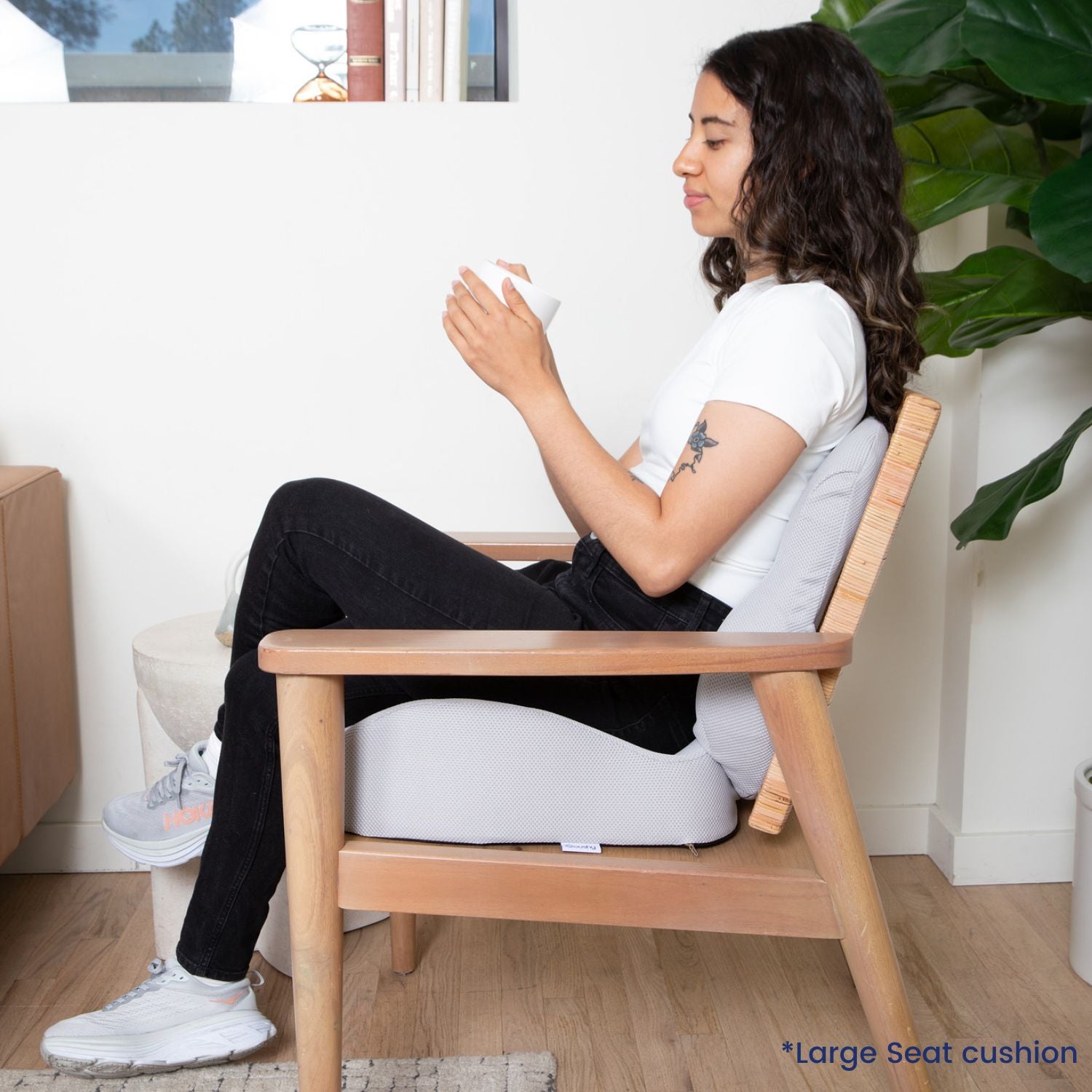 Bundle_Cushion_Model_1.jpg